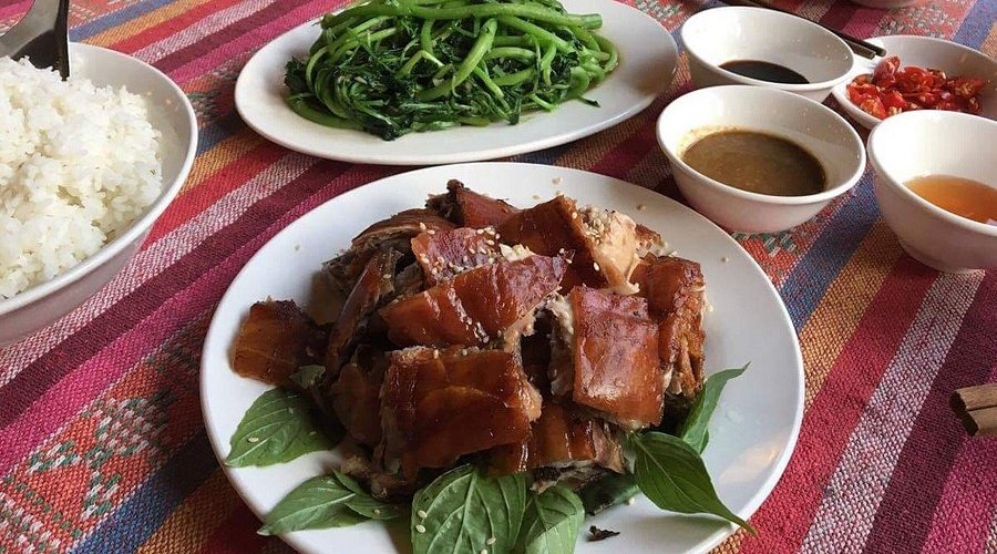 Nhà Hàng Hoa Đồng Tiền Sapa